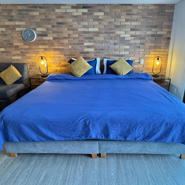 Modernos en Chapinero balcon terraza coworking gimnasio - One-Bedroom Apartment - 34