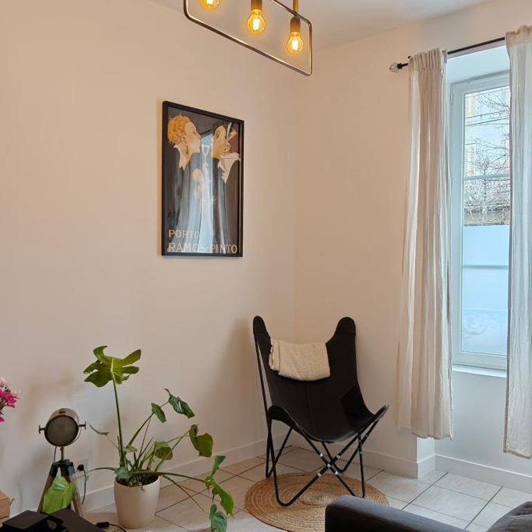 Appartement Rénové - Centre & Tram 5min - Appartement 2 Chambres - 12