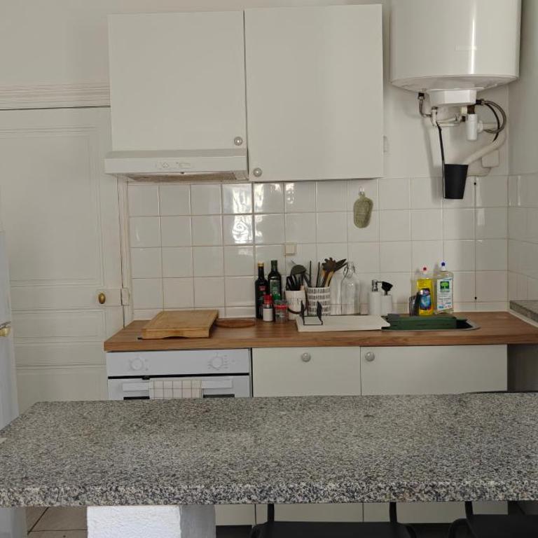 Appartement Rénové - Centre & Tram 5min - Appartement 2 Chambres - 16