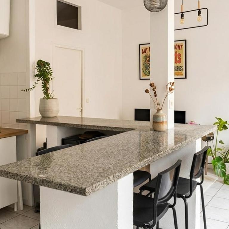 Appartement Rénové - Centre & Tram 5min - Appartement 2 Chambres - 2