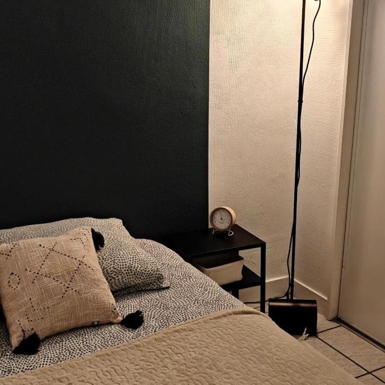 Appartement Rénové - Centre & Tram 5min - Appartement 2 Chambres - 15