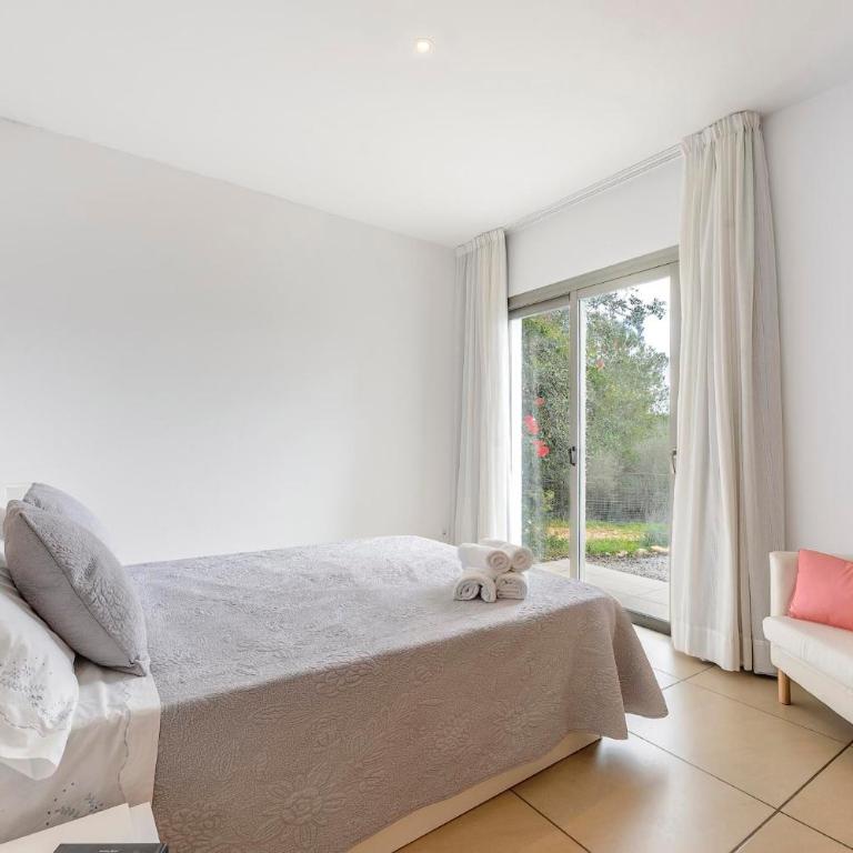 Villa Es Redo-Spacious & Relax - Villa with Garden View - 33