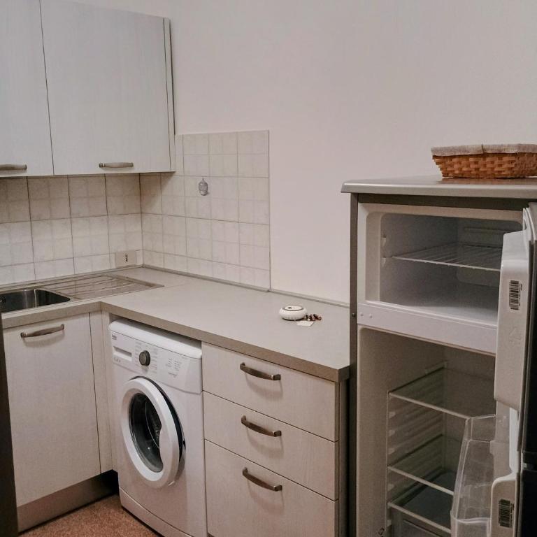 Condominio Miramare 5 - Agenzia Arcobaleno - Appartamento con 2 Camere da Letto - 9