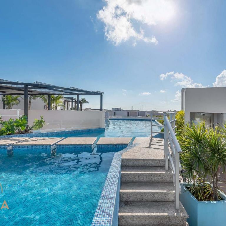 Central Studio Steps to Beach w Rooftop & Parking - Studio - 3
