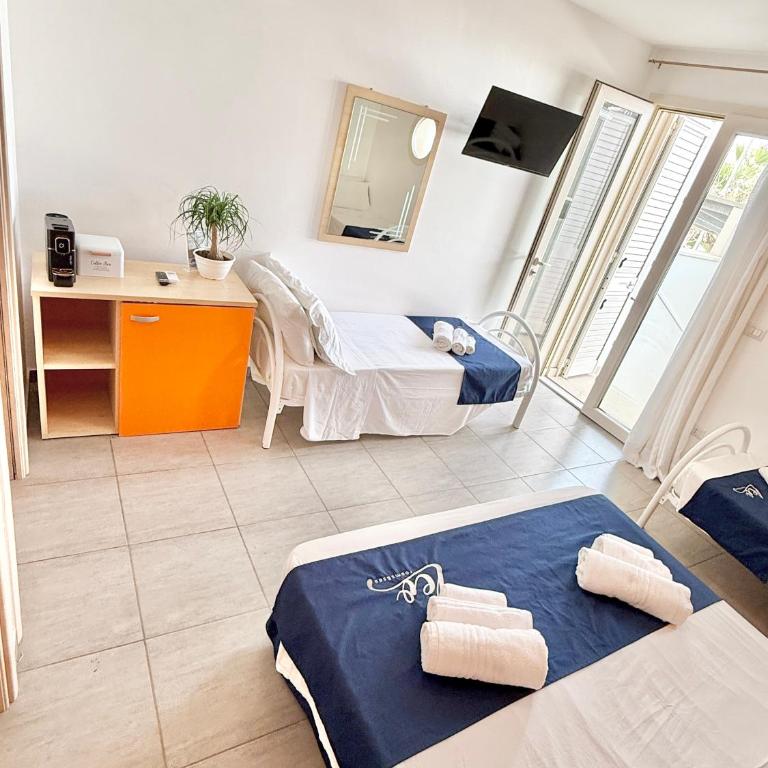 Leo Rooms & Sea - Camera Quadrupla con Bagno Privato - 18