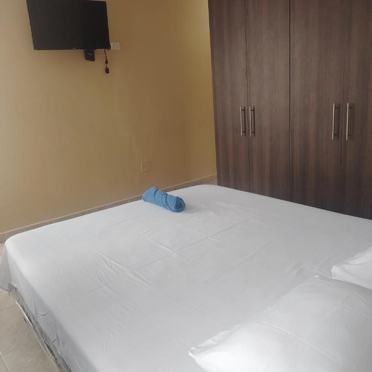 Casa en General Villamil Playas - Five-Bedroom House - 2