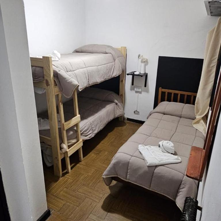 Le Mirage Hotel - Triple Room with Private Bathroom - 3