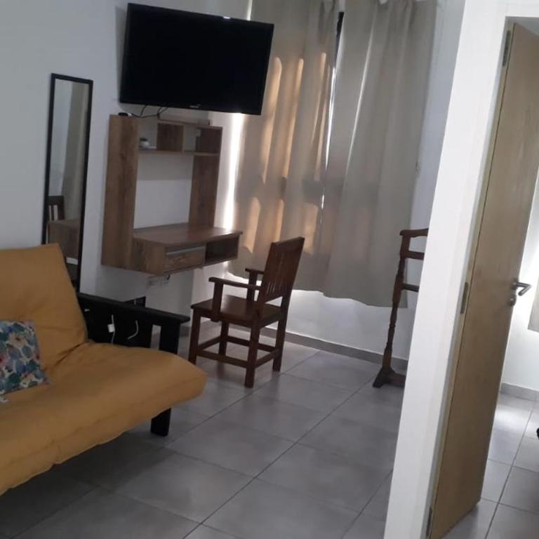 Depto Temporario La Plata - Suite Deluxe - 17