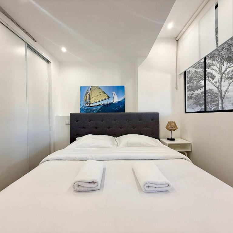 B060 Bel appartement au Suquet proche plage et palais - Appartement - 9