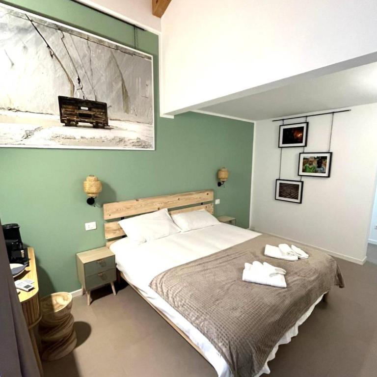 Bologna Rooms & Art - Deluxe Room - 2