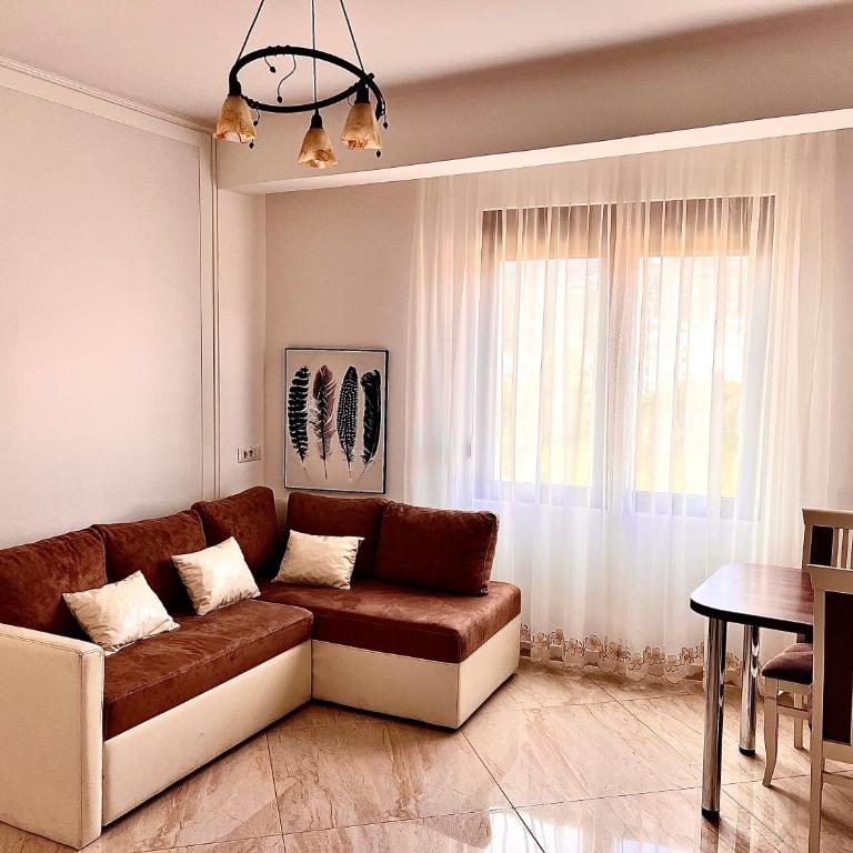 Modern Seaview Apartment with a Pool - One-Bedroom Apartment - 7