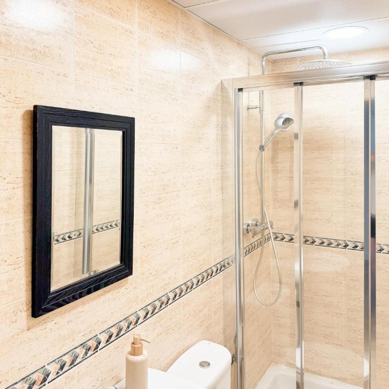 Costa del Sol Apt, Pool & Terrace & Beach Walk - Apartamento de 2 dormitorios - 27