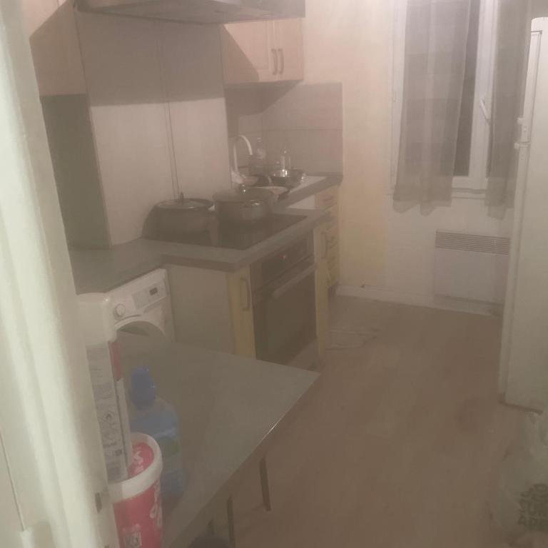 Toulon maurillon à 5 min de la plage - Two-Bedroom Apartment - 5