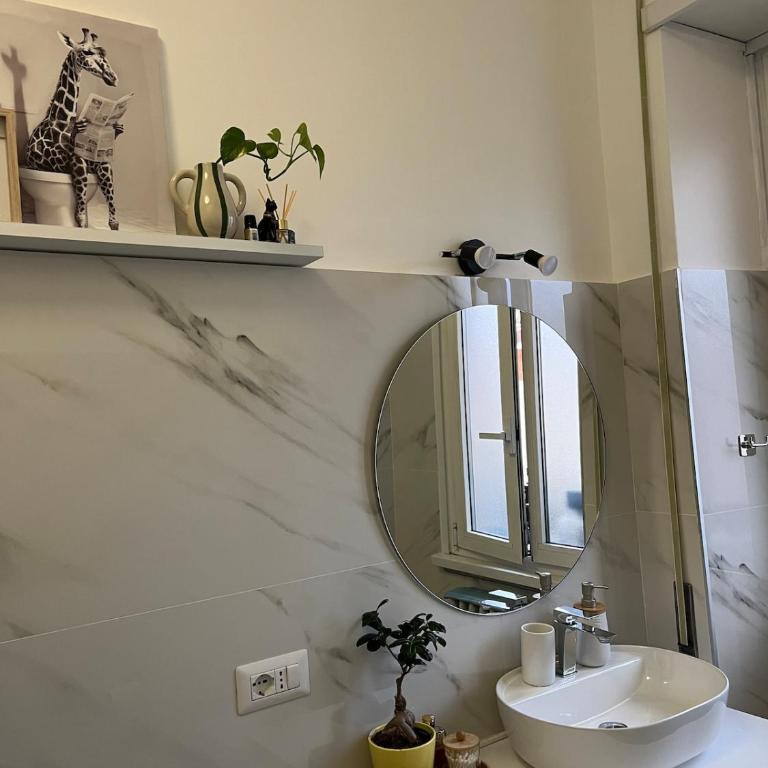 Sunny Apartment with Stunning San Pietro View - Appartamento con 2 Camere da Letto - 23