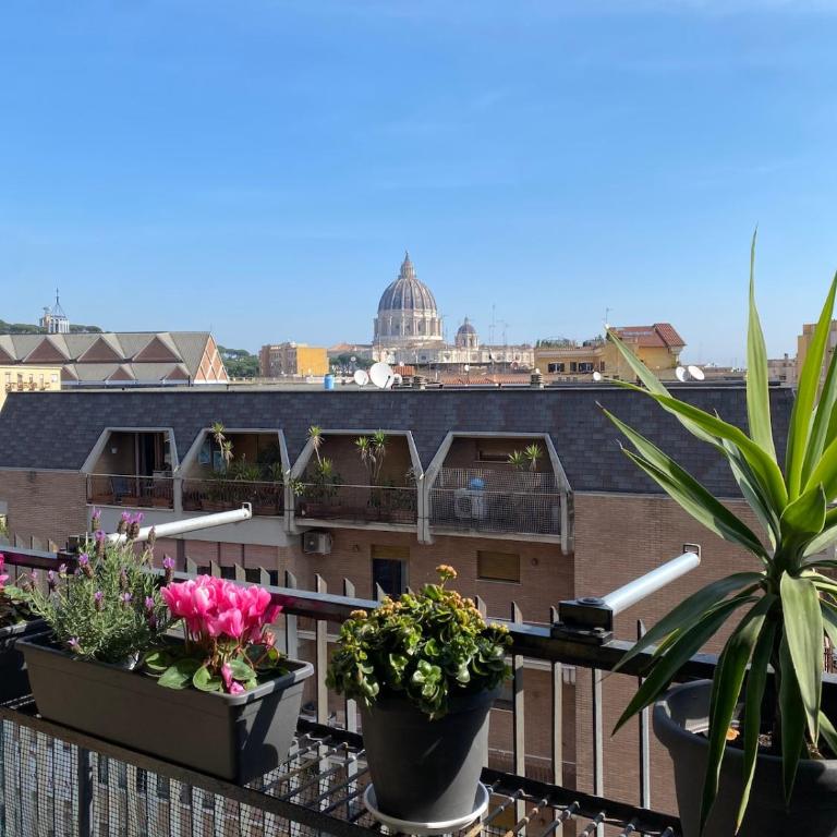 Sunny Apartment with Stunning San Pietro View - Appartamento con 2 Camere da Letto - 19