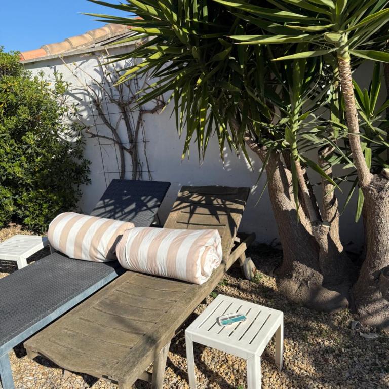 Villa typique - Maison de Vacances - 25
