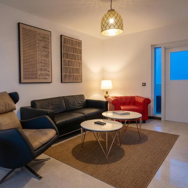 VillasRoyale León - heated pool and barrier free access - Villa - 13