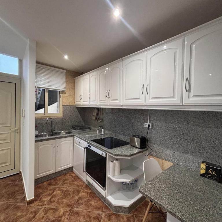 apartment - Beausoleil - Appartement 3 Chambres - 9