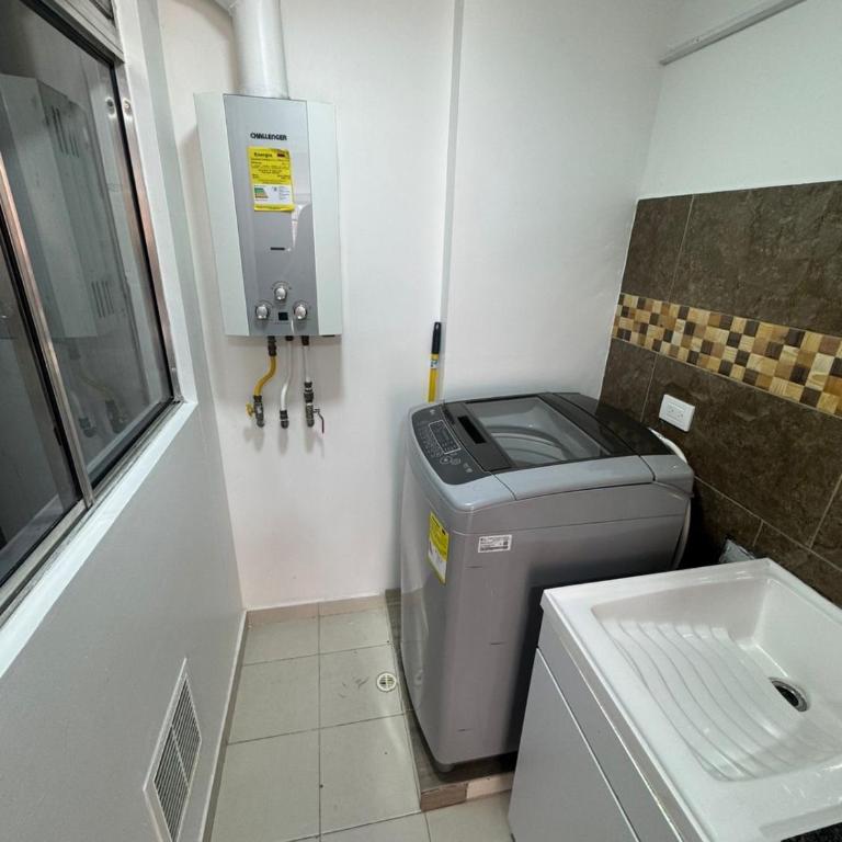 renovated apt - Apartamento de 2 dormitorios - 7