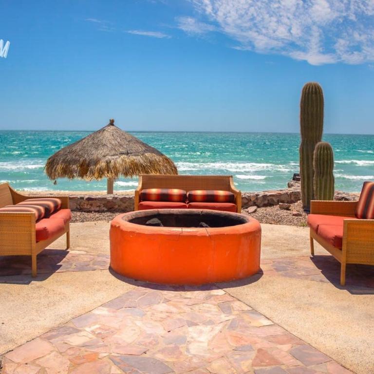 2BR Condo Infinity Pool & Serene Beach #601 - Apartment - 1
