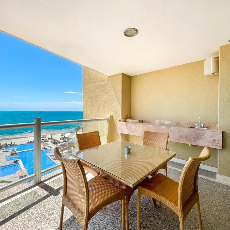 2BR Condo Infinity Pool & Serene Beach #601 - Apartment - 17