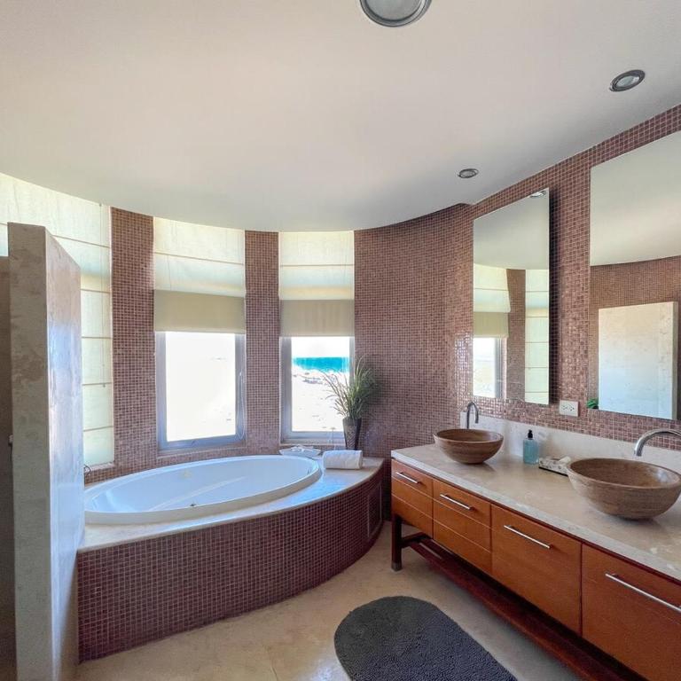 2BR Condo Infinity Pool & Serene Beach #601 - Apartment - 26