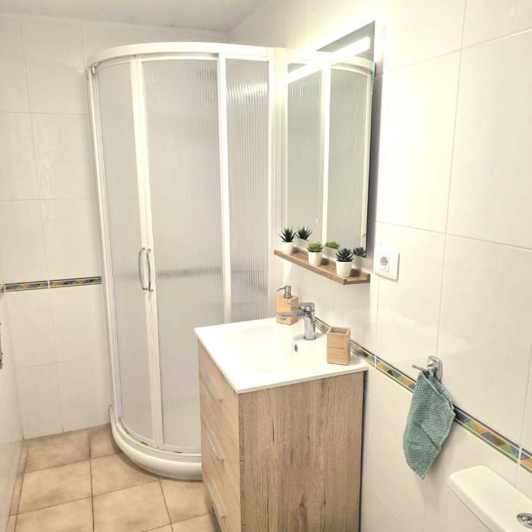 Family apartment in Los Cristianos 3 bed - 2 bath, heated-pool - Apartamento de 3 dormitorios - 6
