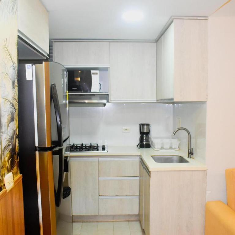 Nice Apartment with sea view - Three-Bedroom Apartment - 14