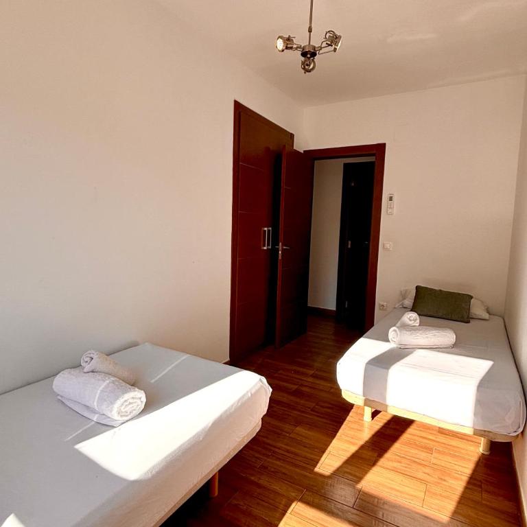 Apartamento Guimerà - Two-Bedroom Apartment - 12