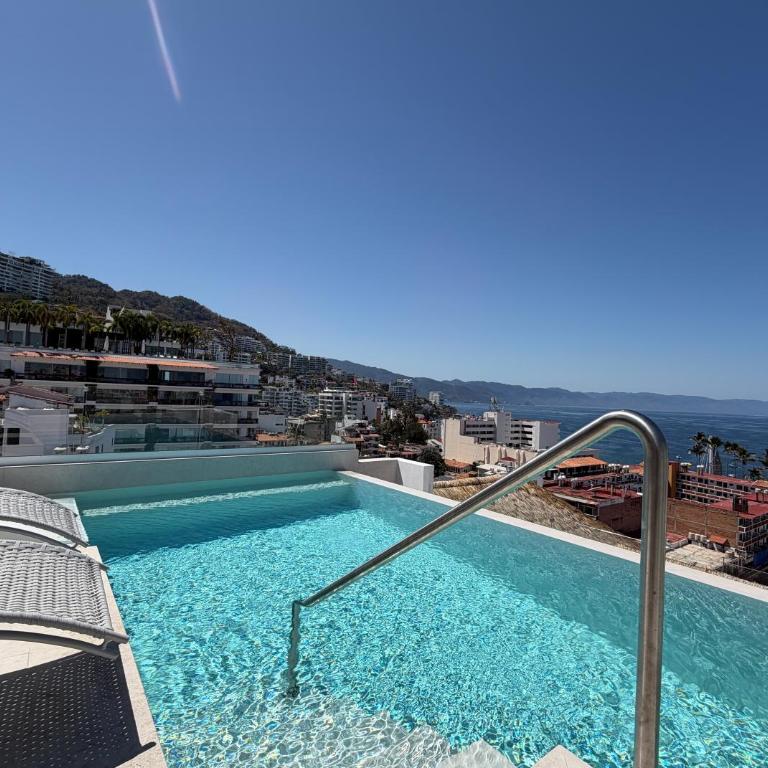 New 2BR 2 Bath - Sleeps 4 - Ocean Peek - Flexible 2nd BR - Apartamento de 2 dormitorios - 2
