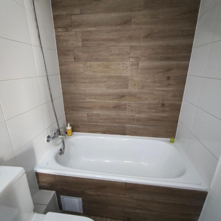Moderno, acogedor departamento con estacionamiento - Two-Bedroom Apartment - 24