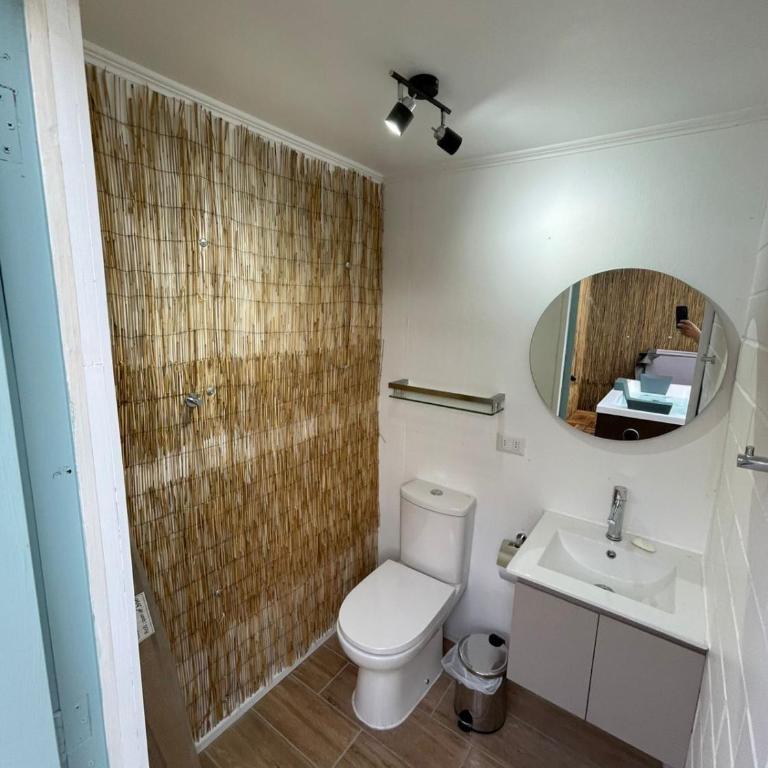 Espectacular Casa con Jacuzzi y Quincho - Three-Bedroom House - 6