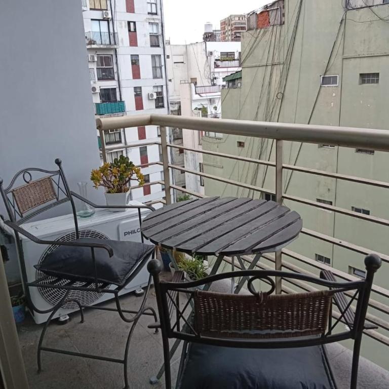 Tranquilo, Luminoso, Excelente ubicación, Seguridad - Apartamento Estudio - 6