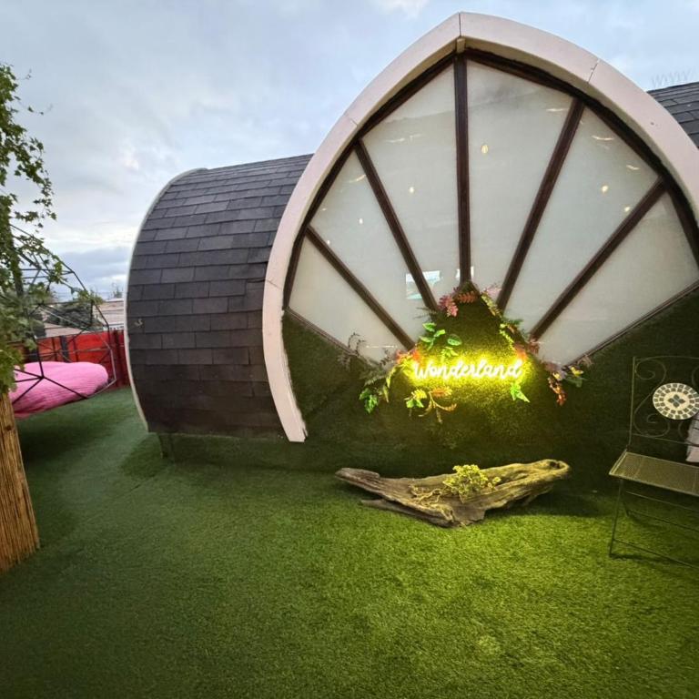 Beehouse TinyGreen Jacuzzi Opcional - One-Bedroom House - 3