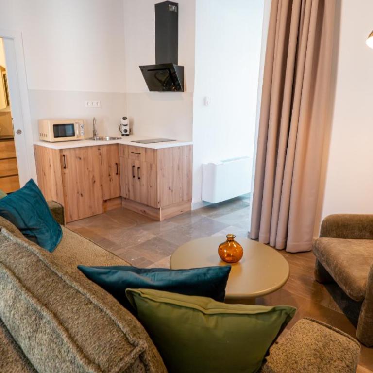Casa de las Comedias Boutique Apartments Córdoba - Two-Bedroom Deluxe Apartment - 2