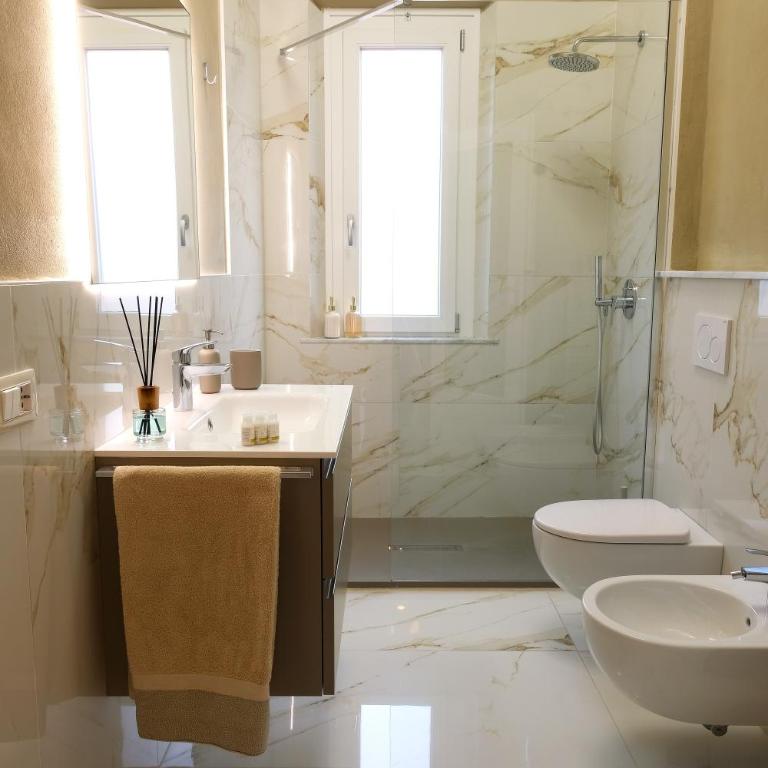 Holiday Vibes - Three-Bedroom Apartment - 4