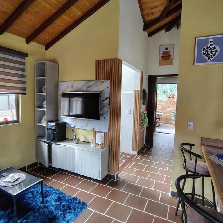 Cabaña Mesa de Los Santos, Pony Parque - Two-Bedroom House - 2