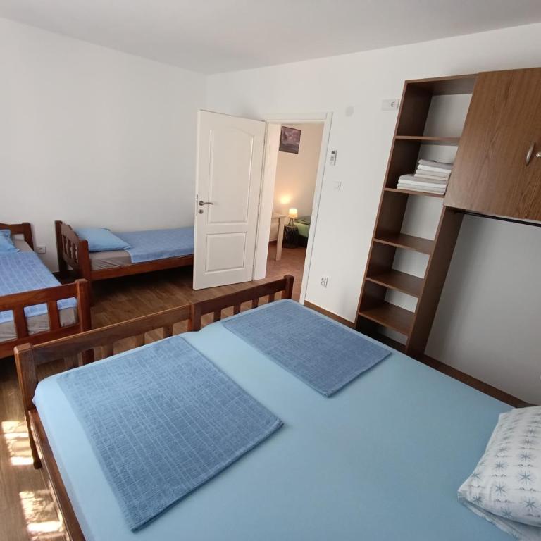 Sayohat Apartments - One-Bedroom Apartment - 5