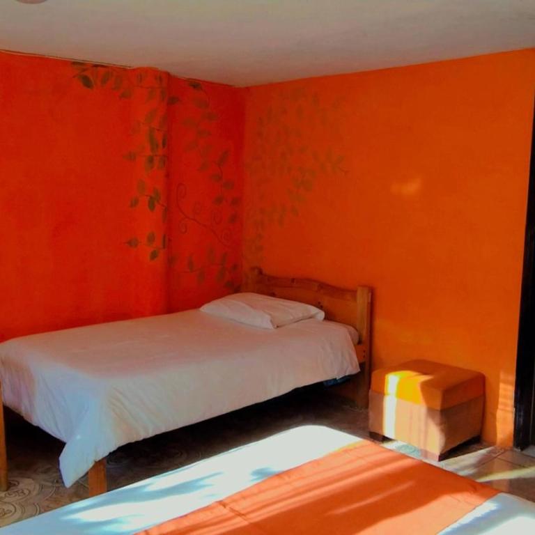 Las Orquídeas Runtun Lodge - Triple Room with Bath - 1