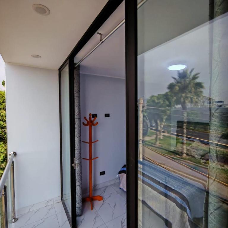 Alojamiento Familiar - Deluxe One-Bedroom Apartment with City View - 2