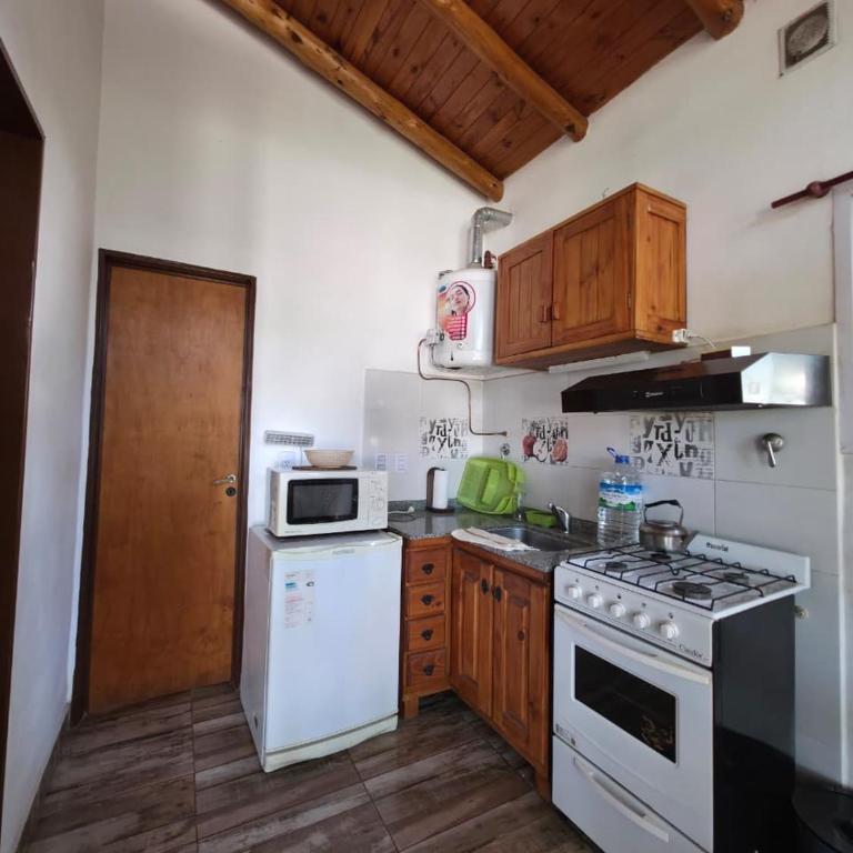 Cabañas los cuatro algarrobos - Chalet de 2 dormitorios - 2