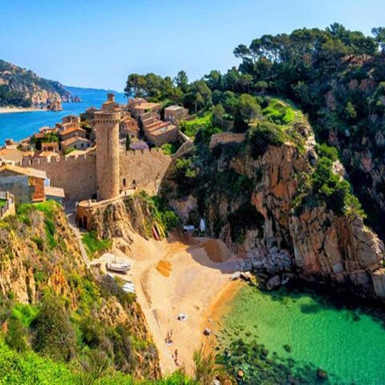 Studio in Tossa de Mar near Beach & City Center - Apartamento de 1 dormitorio - 37
