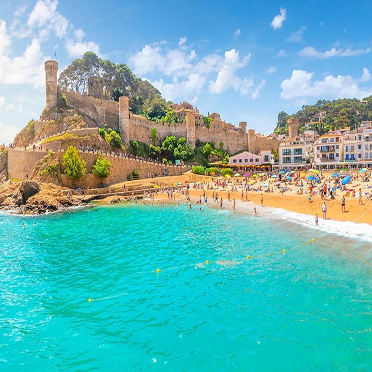 Studio in Tossa de Mar near Beach & City Center - Apartamento de 1 dormitorio - 33