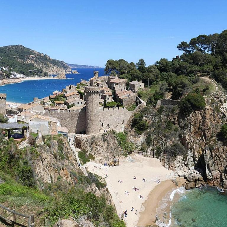Studio in Tossa de Mar near Beach & City Center - Apartamento de 1 dormitorio - 36