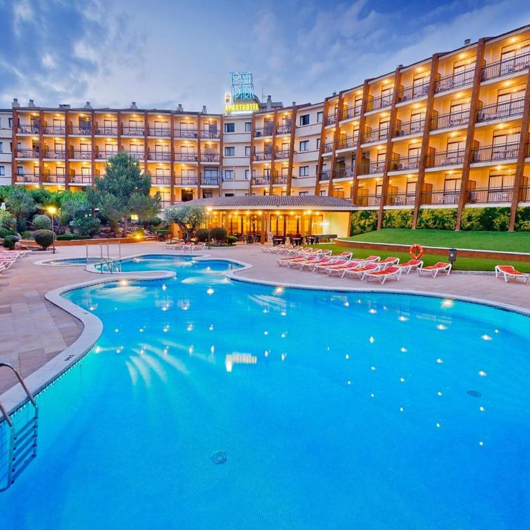 Studio in Tossa de Mar near Beach & City Center - Apartamento de 1 dormitorio - 28