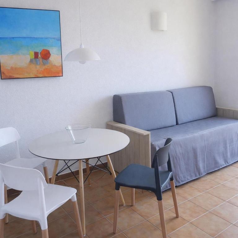 Studio in Tossa de Mar near Beach & City Center - Apartamento de 1 dormitorio - 12