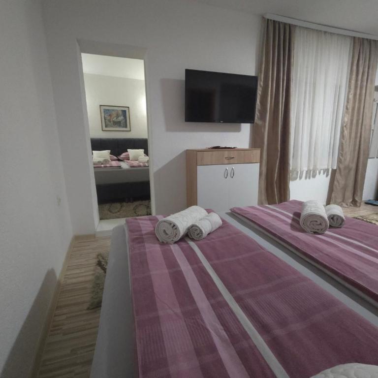 Guest House Nana - Two-Bedroom Deluxe Apartment - 13