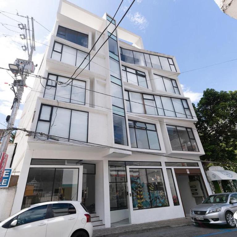 The Yanez Loft - One-Bedroom Apartment - 7
