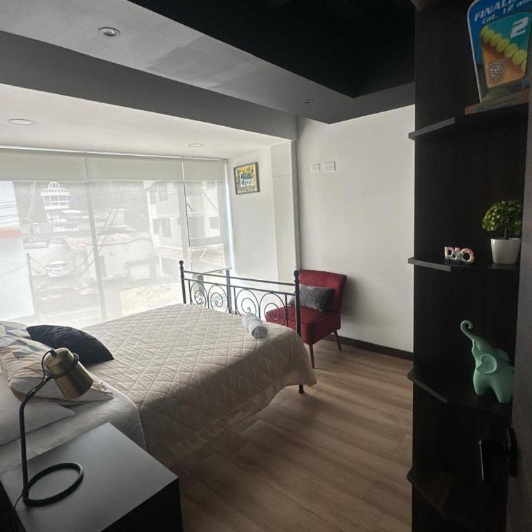 The Yanez Loft - One-Bedroom Apartment - 8