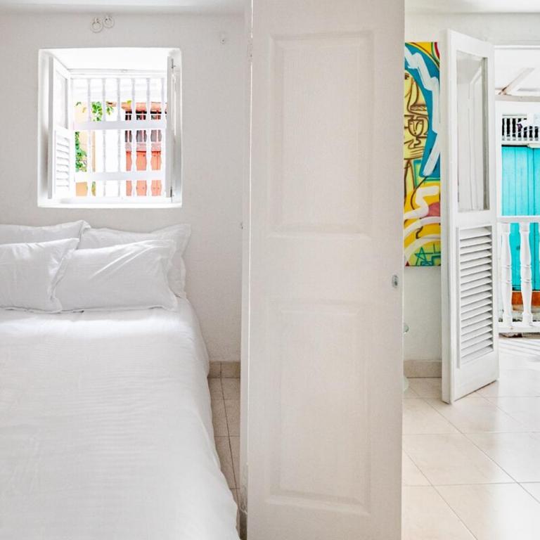Apartamento colonial balcón A 1 1 - Two-Bedroom Apartment - 8